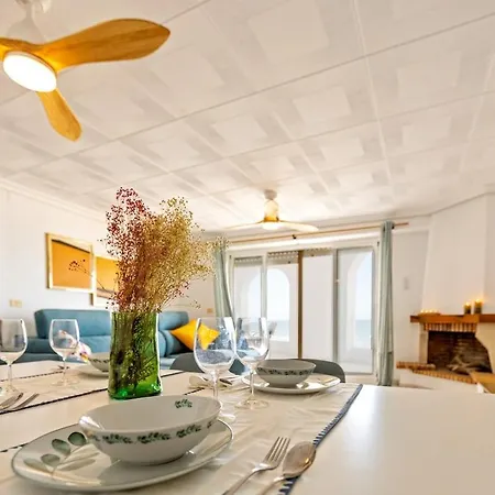 Luna Vida Malu Housevanlive